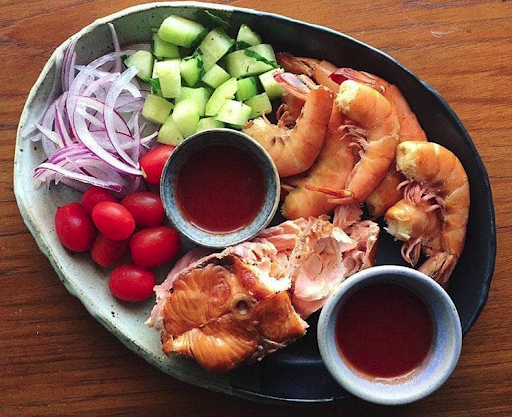 Shrimp platter at calumet fisheries